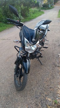 Black And Silver TVS Victor