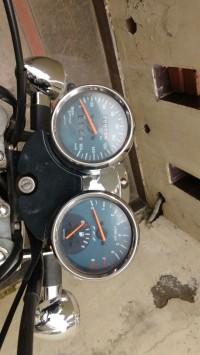 Black Royal Enfield Thunderbird 350