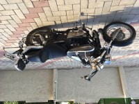 Black Bajaj Avenger Cruise 220