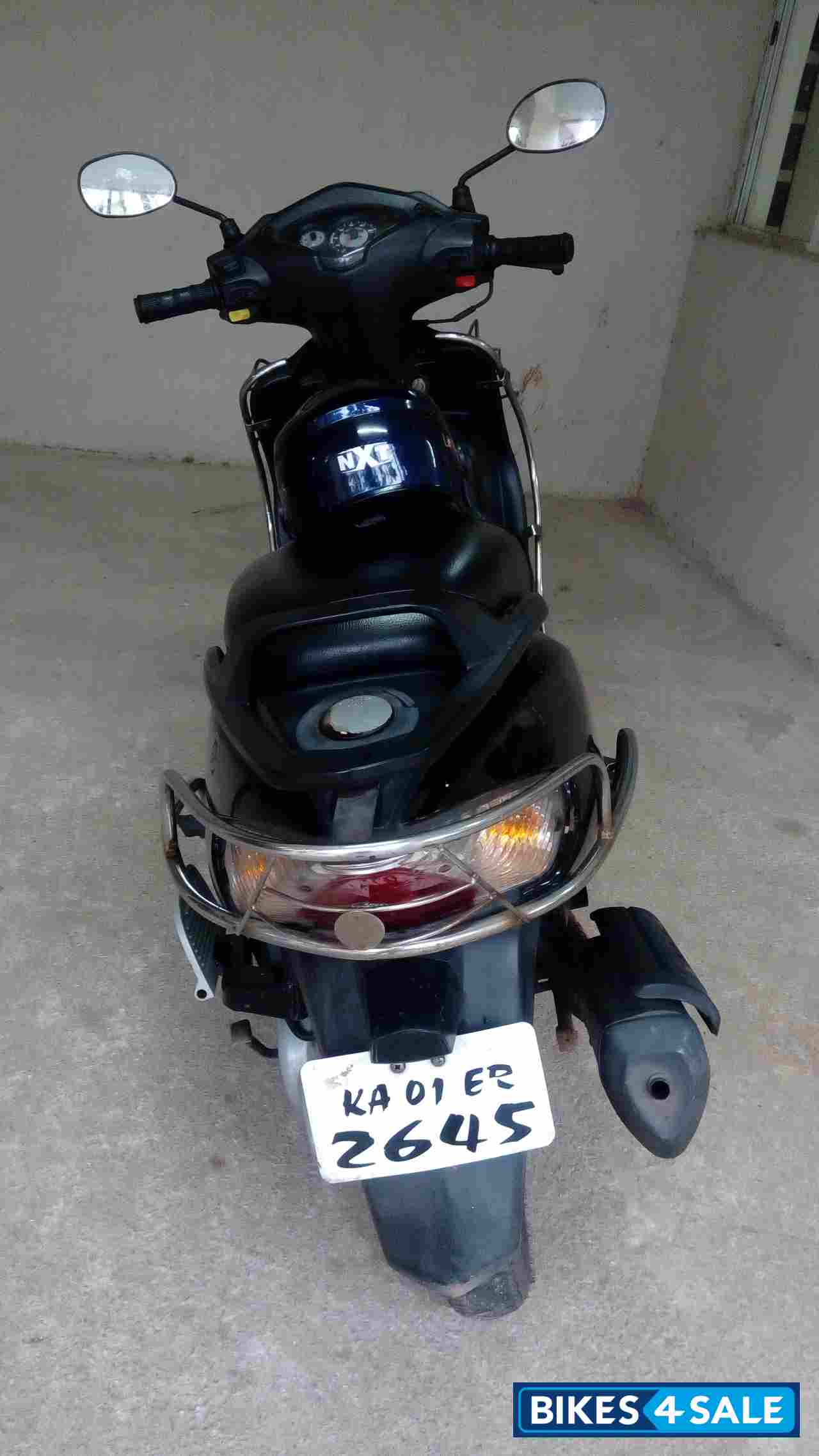 Black TVS Wego Black TVS Wego