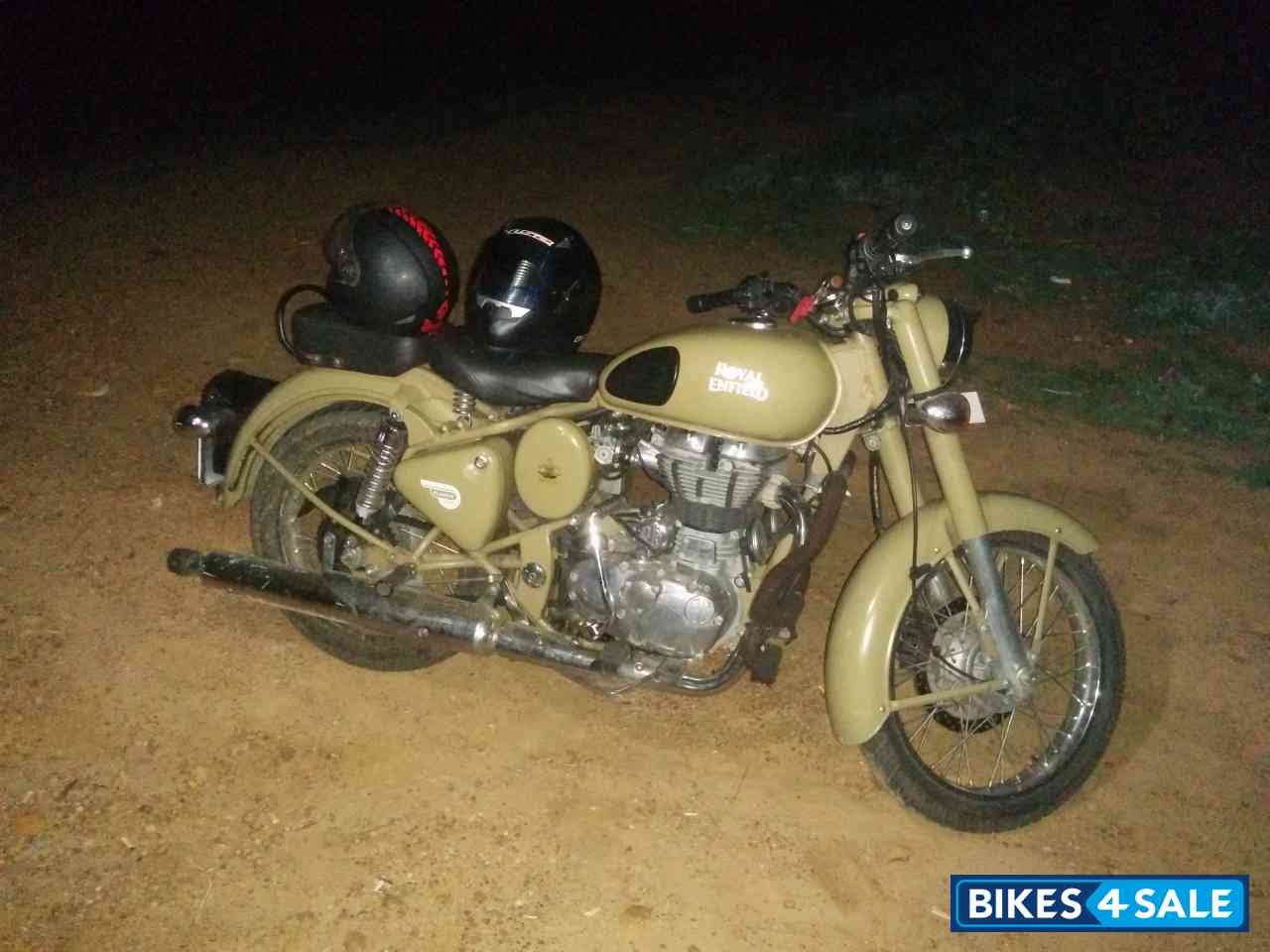 Desert Storm Royal Enfield Classic Desert Storm