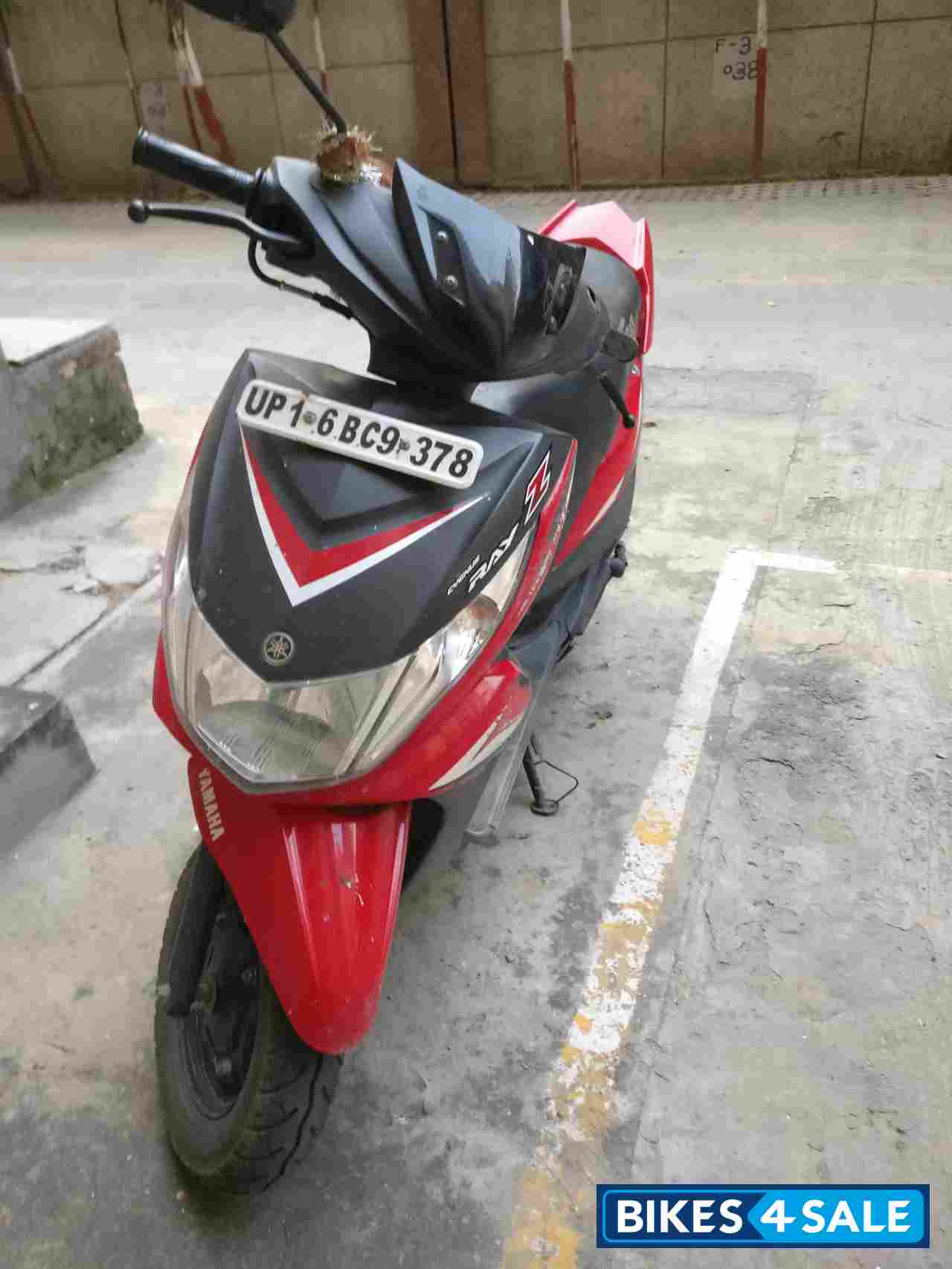 Black And Red Yamaha Ray Z