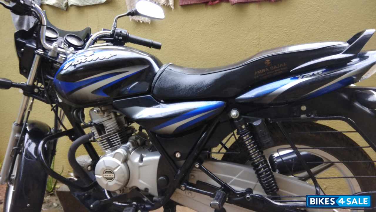 Blue Black Bajaj Discover 125