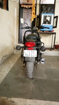 Dark Blue Bajaj Avenger Street 150
