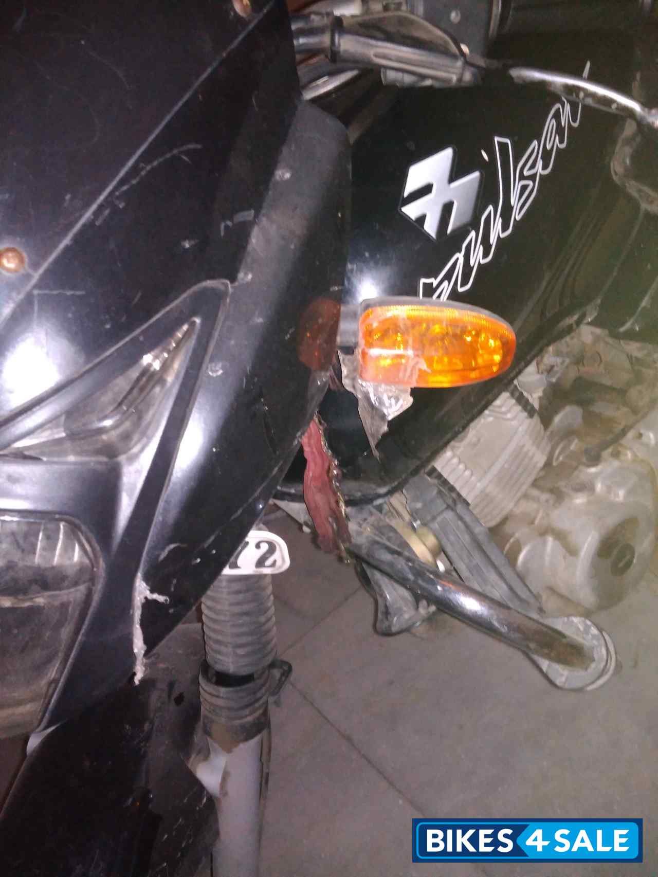 Black Bajaj Pulsar 150 DTSi