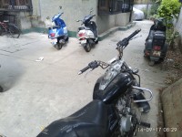 Black Bajaj Avenger 200 DTS-i