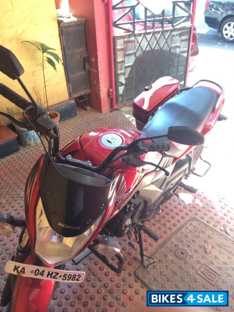 Red Honda CB Unicorn