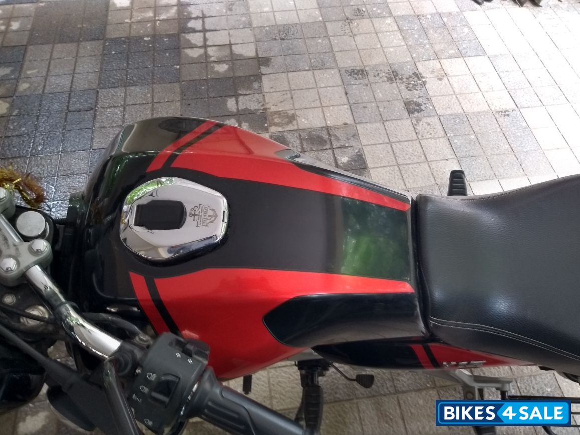 Black Red Bajaj V15