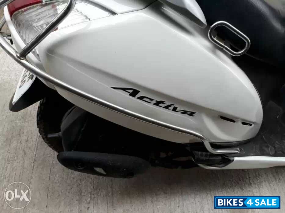 White Honda Activa White Honda Activa