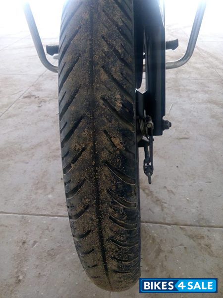 Black Honda CB Shine