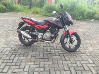 Laser Red Bajaj Pulsar 180 DTSi