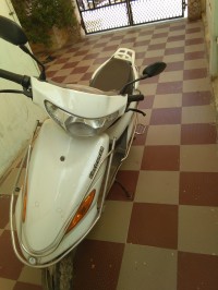 White YObykes YO Electron ER