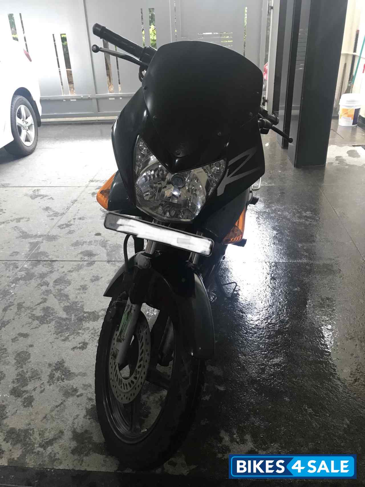 Black Hero Karizma R