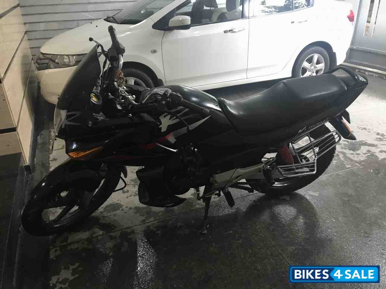 Black Hero Karizma R