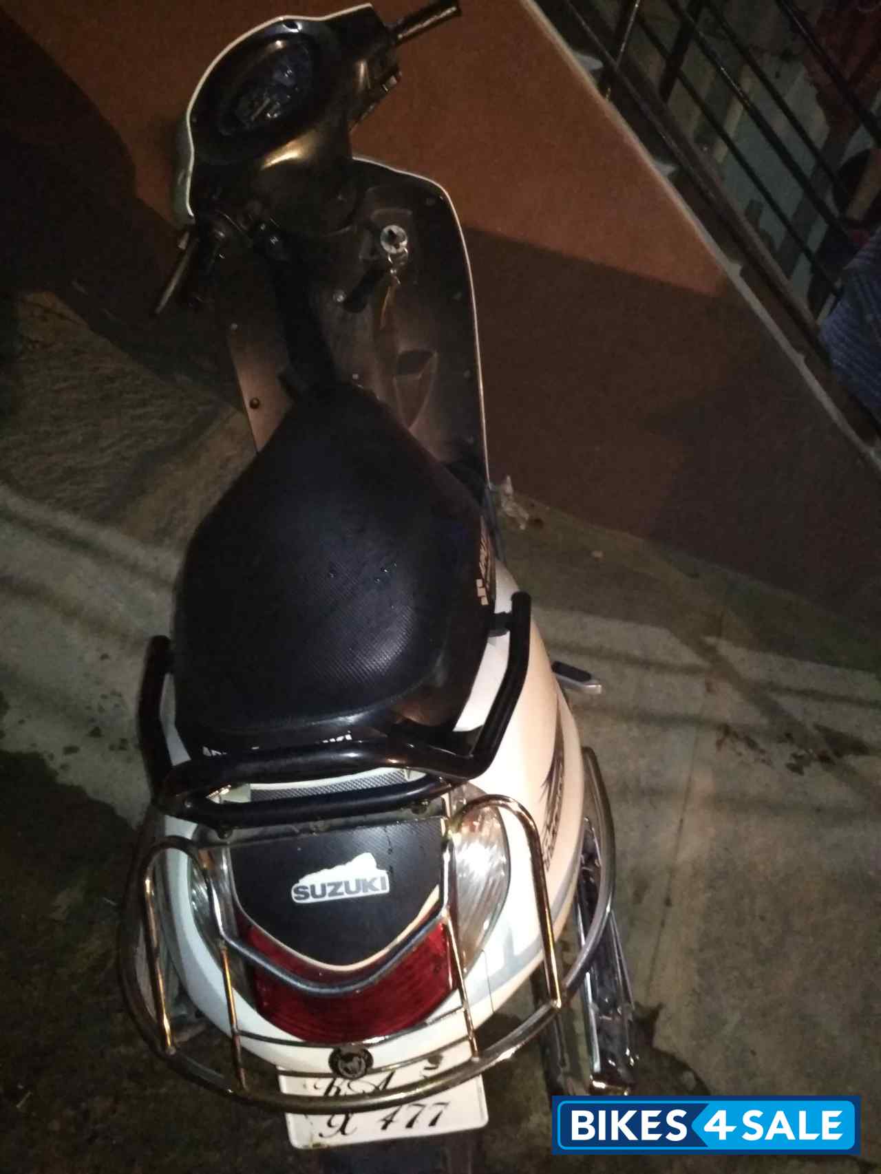 White Suzuki Access 125