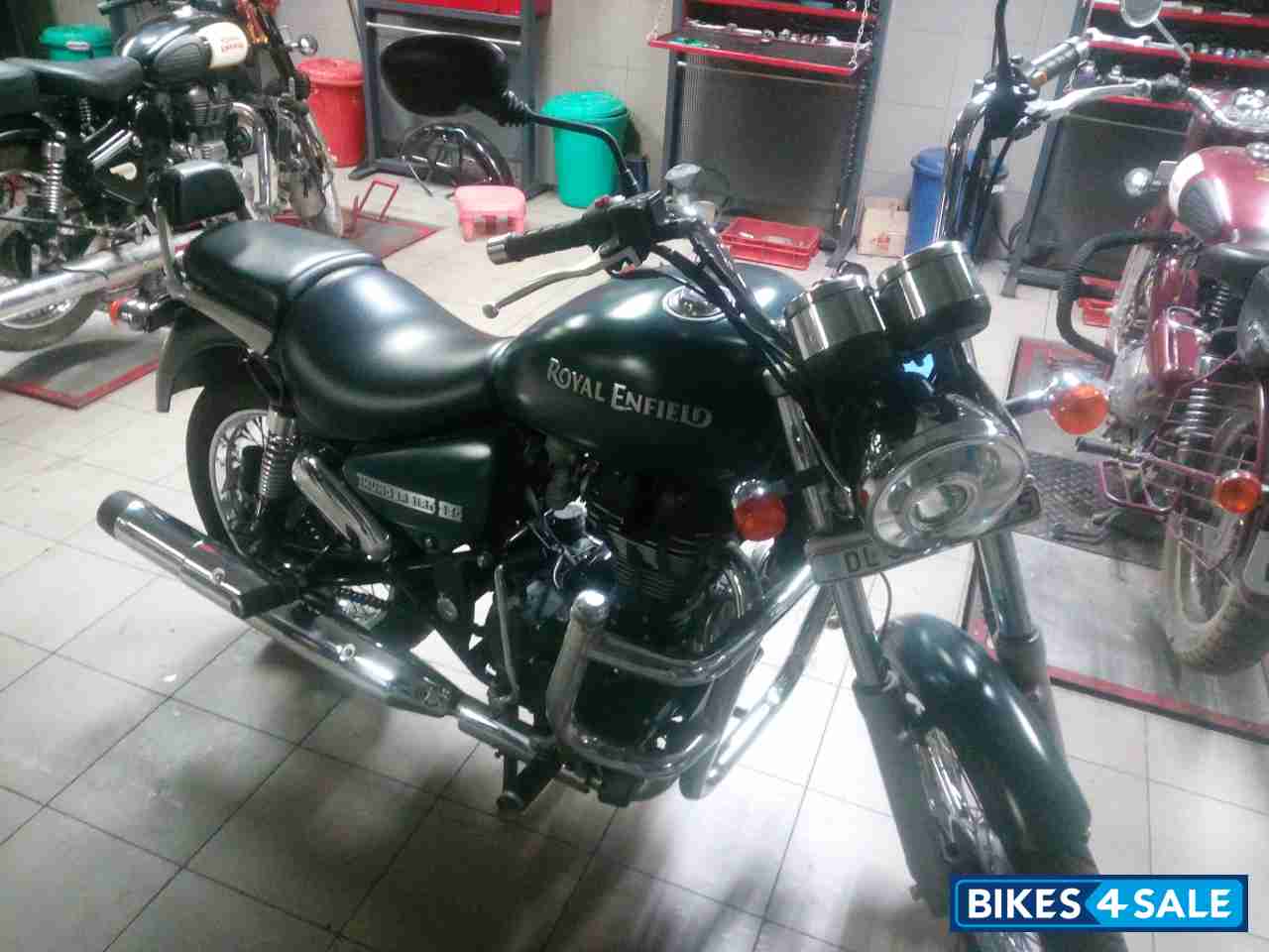 Asphault Royal Enfield Thunderbird 350