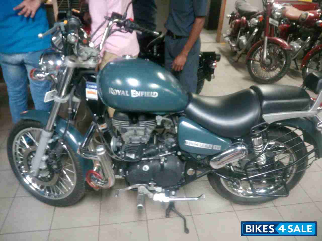 Asphault Royal Enfield Thunderbird 350