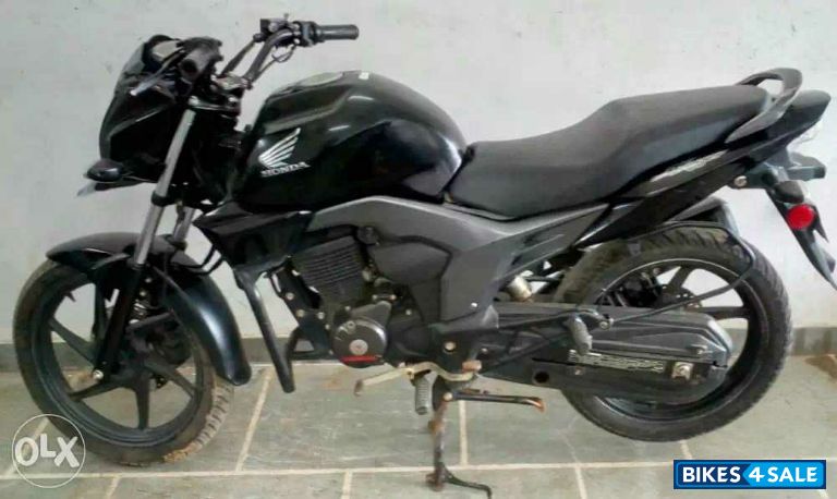 Black Honda CB Trigger