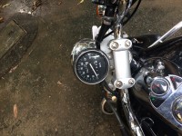 Black Bajaj Avenger 220 DTS-i