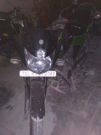 Black Green Yamaha Saluto 125