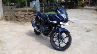 Blue&silver Bajaj Pulsar 220 DTSFi