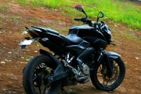 Cherry Black Bajaj Pulsar 200 NS