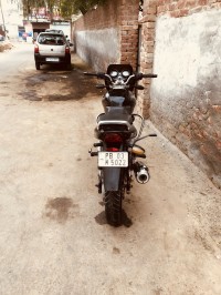 Black Bajaj Pulsar 150 DTSi