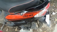 Black With Sporty Red Stripes Mahindra Rodeo UZO 125