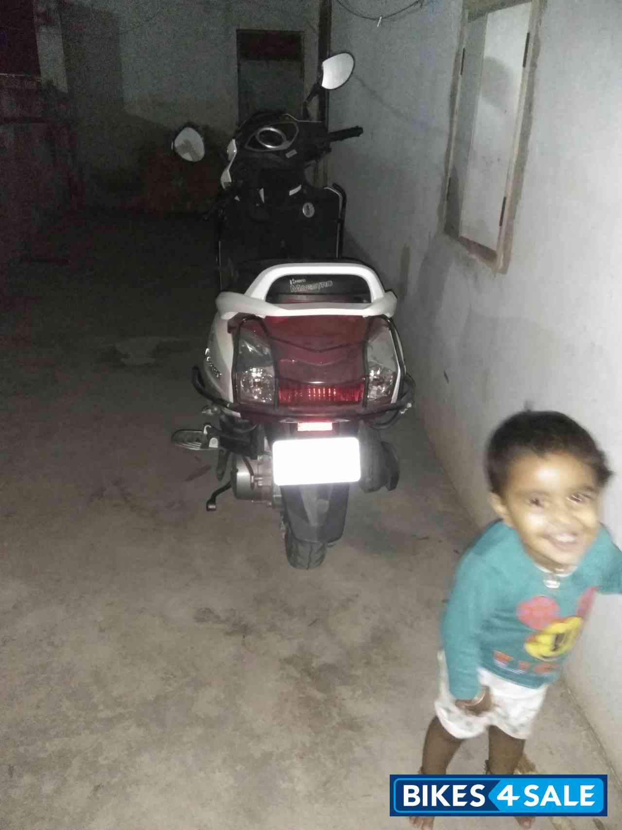 Red And White Hero Maestro