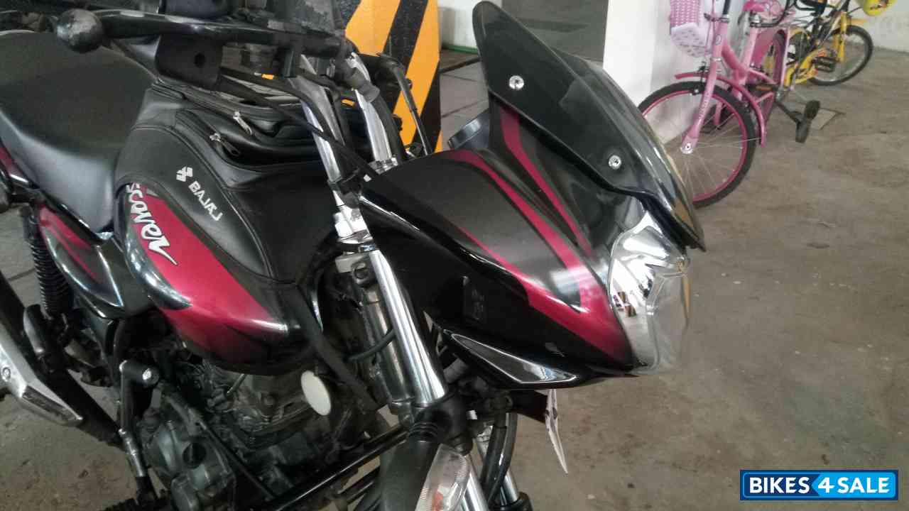 Black With Red Bajaj Discover DTSi 150