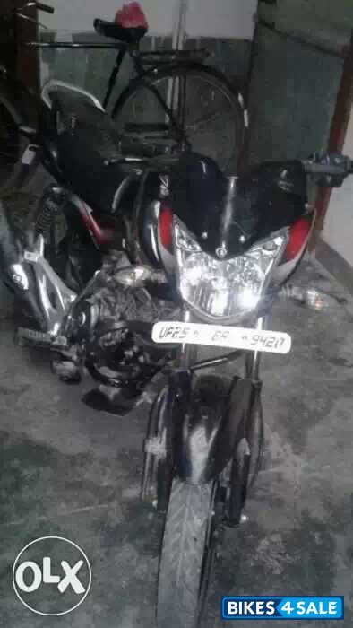 Black And Red Bajaj Discover 100M