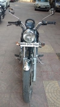 Black Royal Enfield Bullet Electra Twinspark