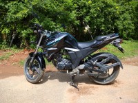 Blue Yamaha FZ-S FI V2