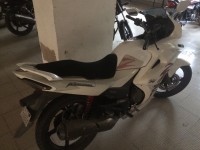 White Hero Karizma ZMR