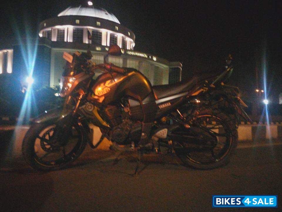 Limited Edition Yamaha FZ-S