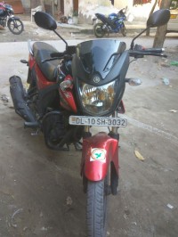 Red / Black Yamaha SZ-RR V2