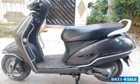 Grey Honda Activa