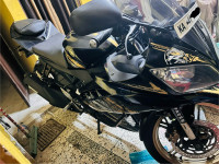 Black And Gold Yamaha YZF R15 V2