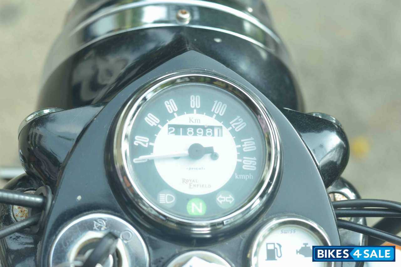 Black Royal Enfield Classic 500 Black Royal Enfield Classic 500