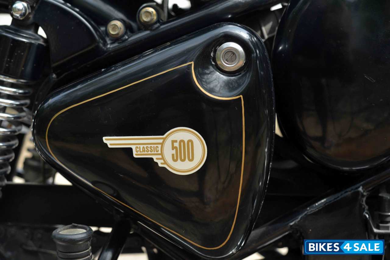 Black Royal Enfield Classic 500 Black Royal Enfield Classic 500