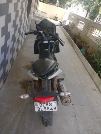 Black Hero Karizma R