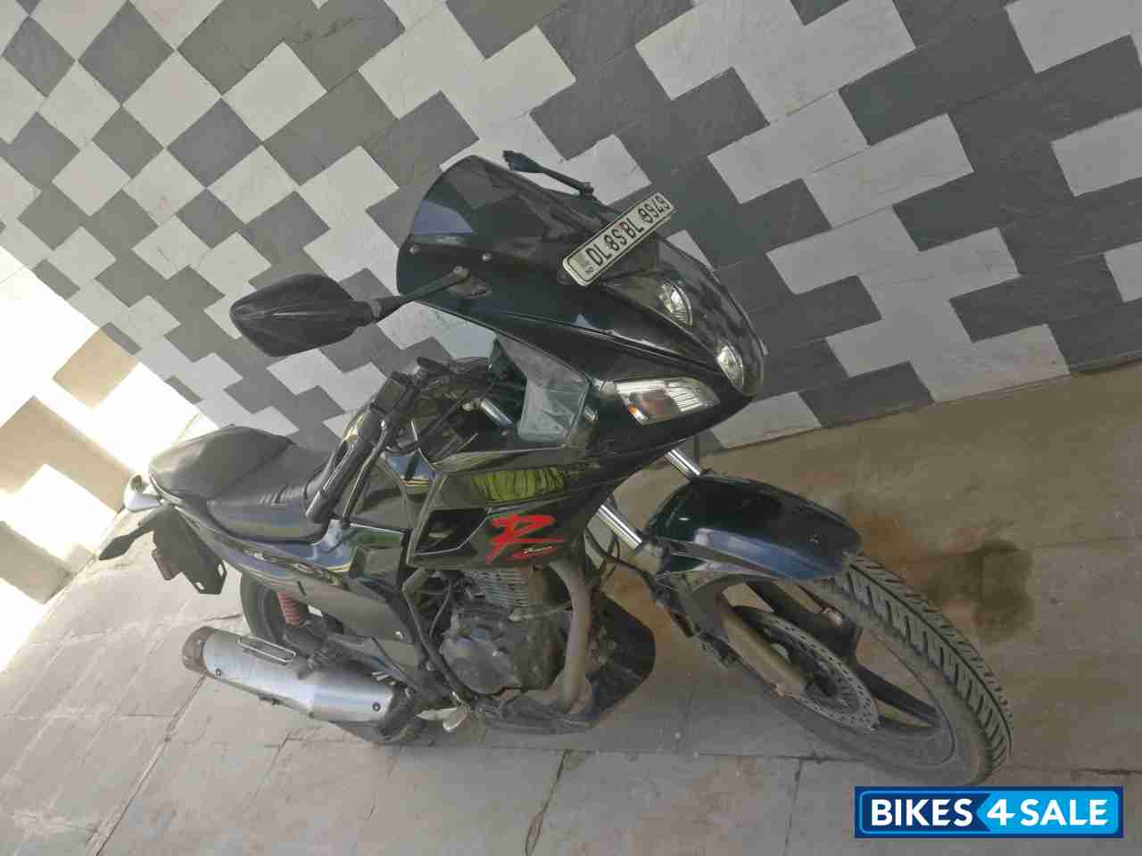 Black Hero Karizma R Black Hero Karizma R