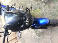 Blue Bajaj Pulsar 180 DTSi