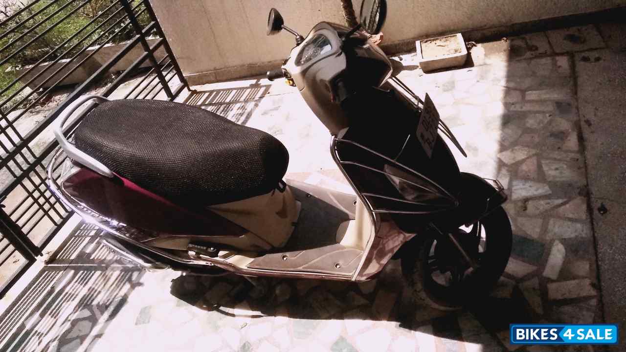 Purple TVS Jupiter ZX