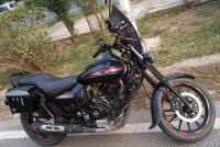 Matte Black Bajaj Avenger Street 220