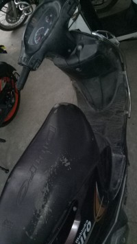 Brown Mahindra Duro DZ