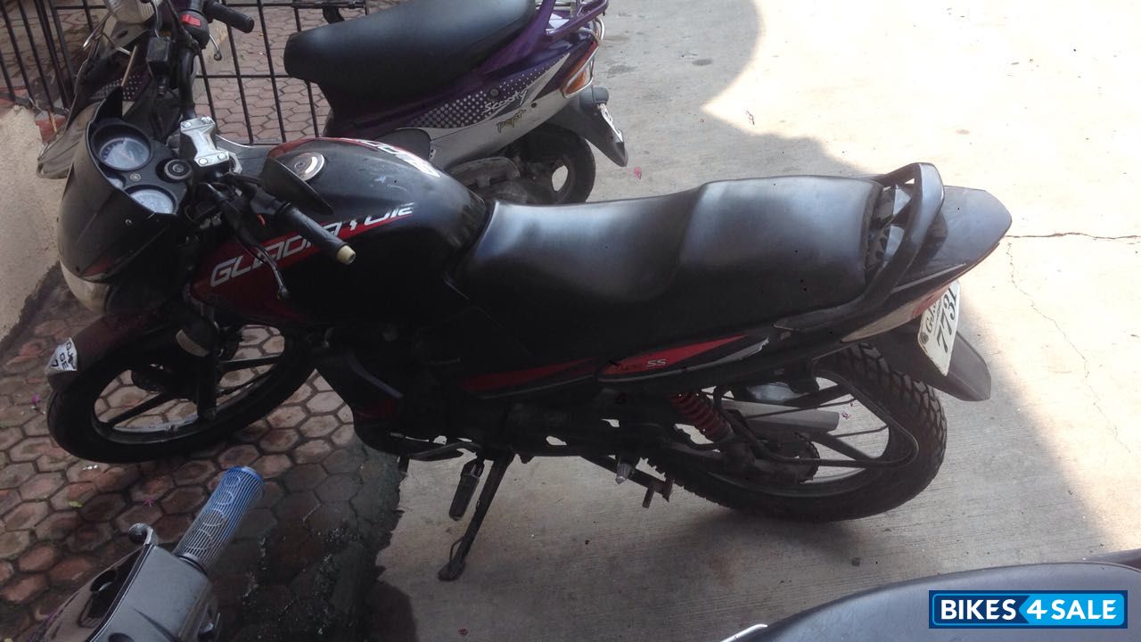 Black&red Yamaha Gladiator