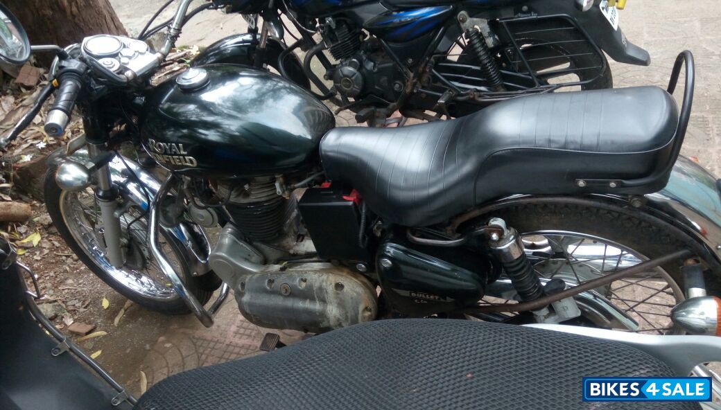 Black Royal Enfield Bullet Electra