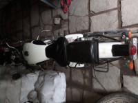 White Royal Enfield Classic 350