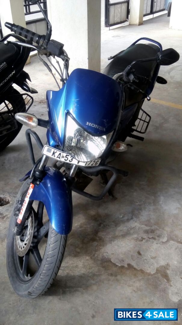 Blue Honda CB Shine